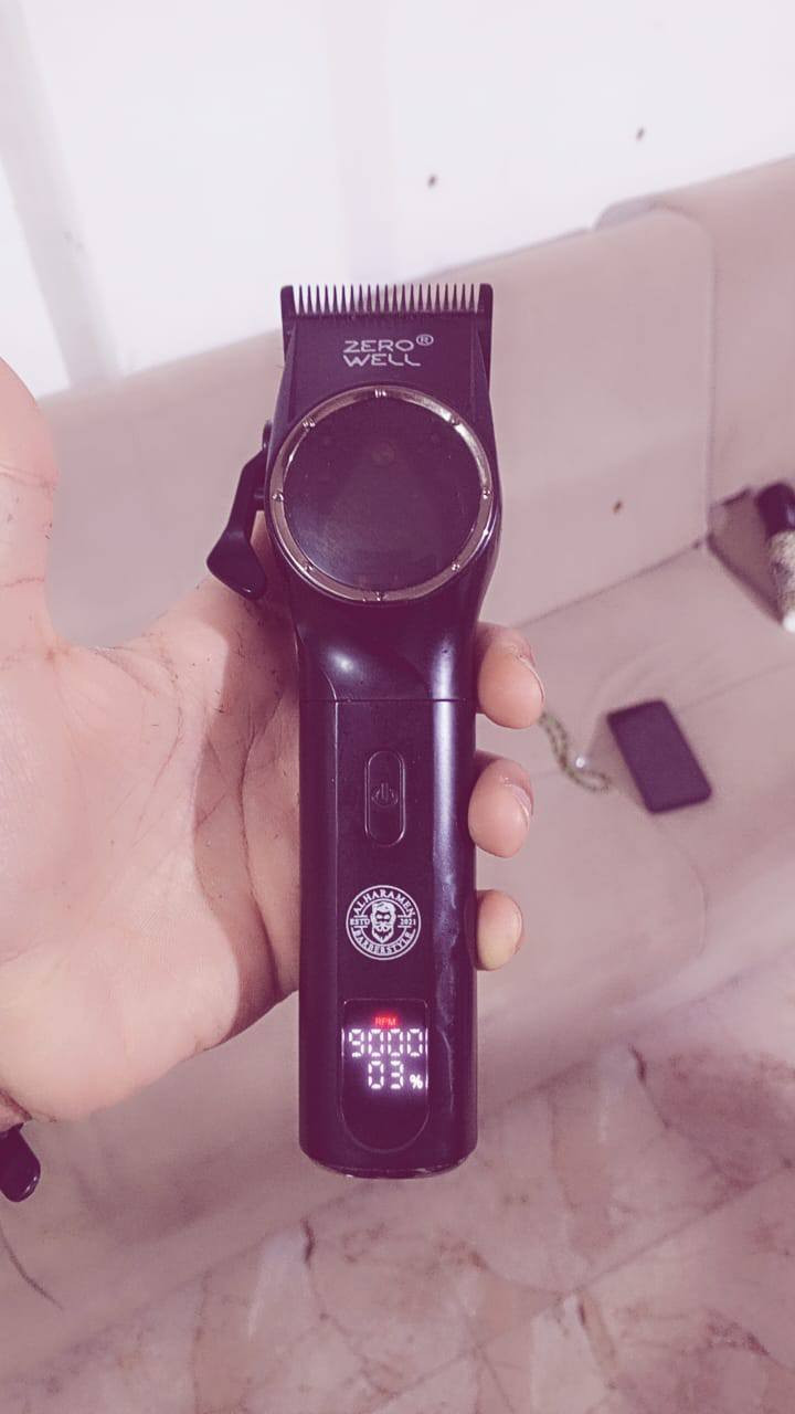 ديكور حلاقه مستعجل ع بيع ورجائن لموه شراي لايراسلني كرسي حلاقه سعره 130قفل مرايه زائد ميز طويل مترين سعر 100 مكاين ستخدام بس شهر ثنينهن ب100  ورجائن لموشراي لايجي يعاملني موجود وتساب فقط ***********
