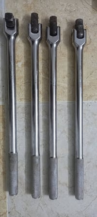 يدات أمريكي حجم تلت اربع للبيع 07723605153 سعر قطعه 35 الف