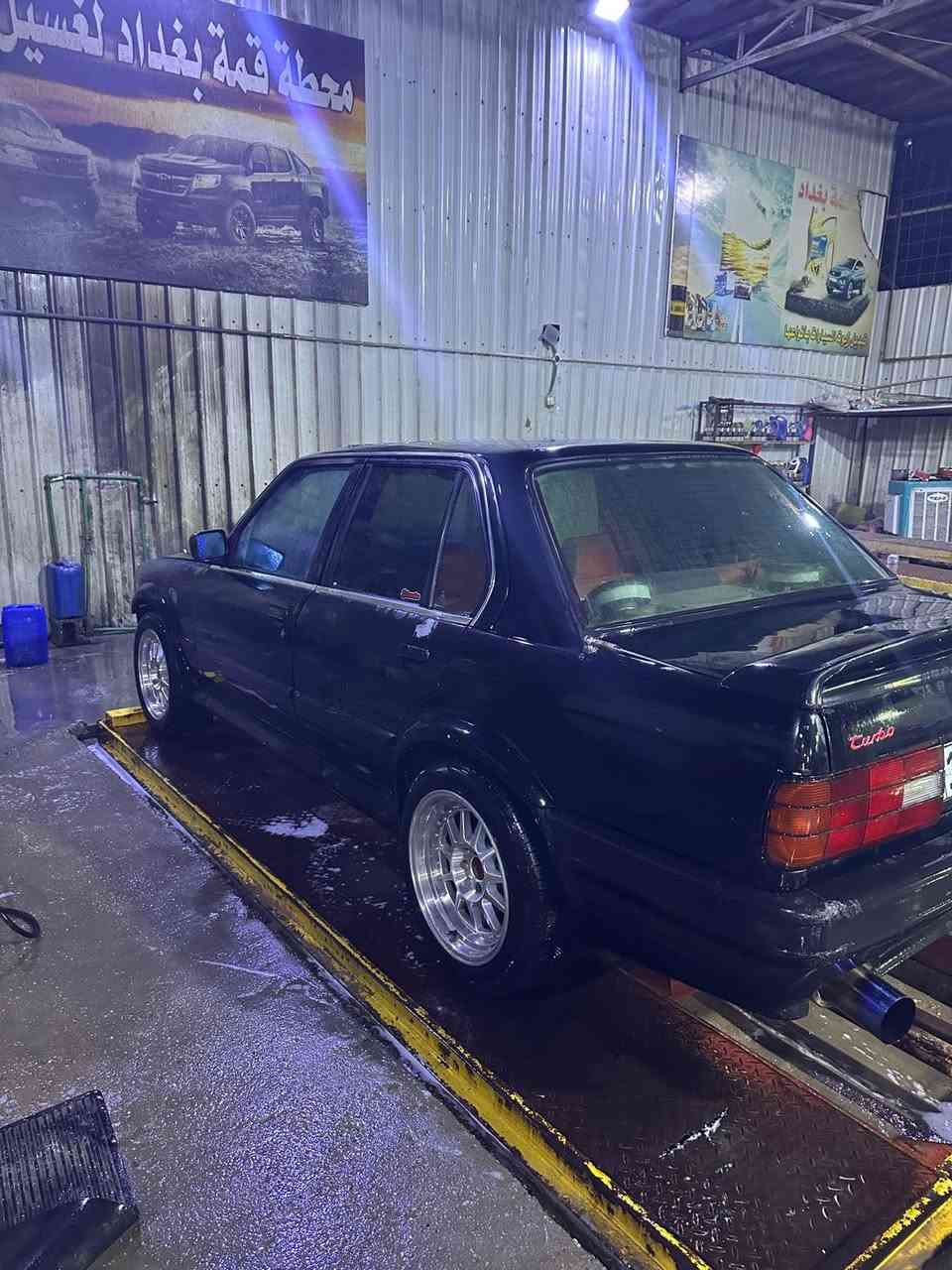 السلا عليكم بي ام زعره موديل87 للبيع رقم بغداد سنويه بعدها مامنتهيه لسياره جاهزه حداديه زينه تبريد شغال تخم تاير جديد ويل كم رياضي جديد  السعر40 وبيها مجال للشراي
***********
