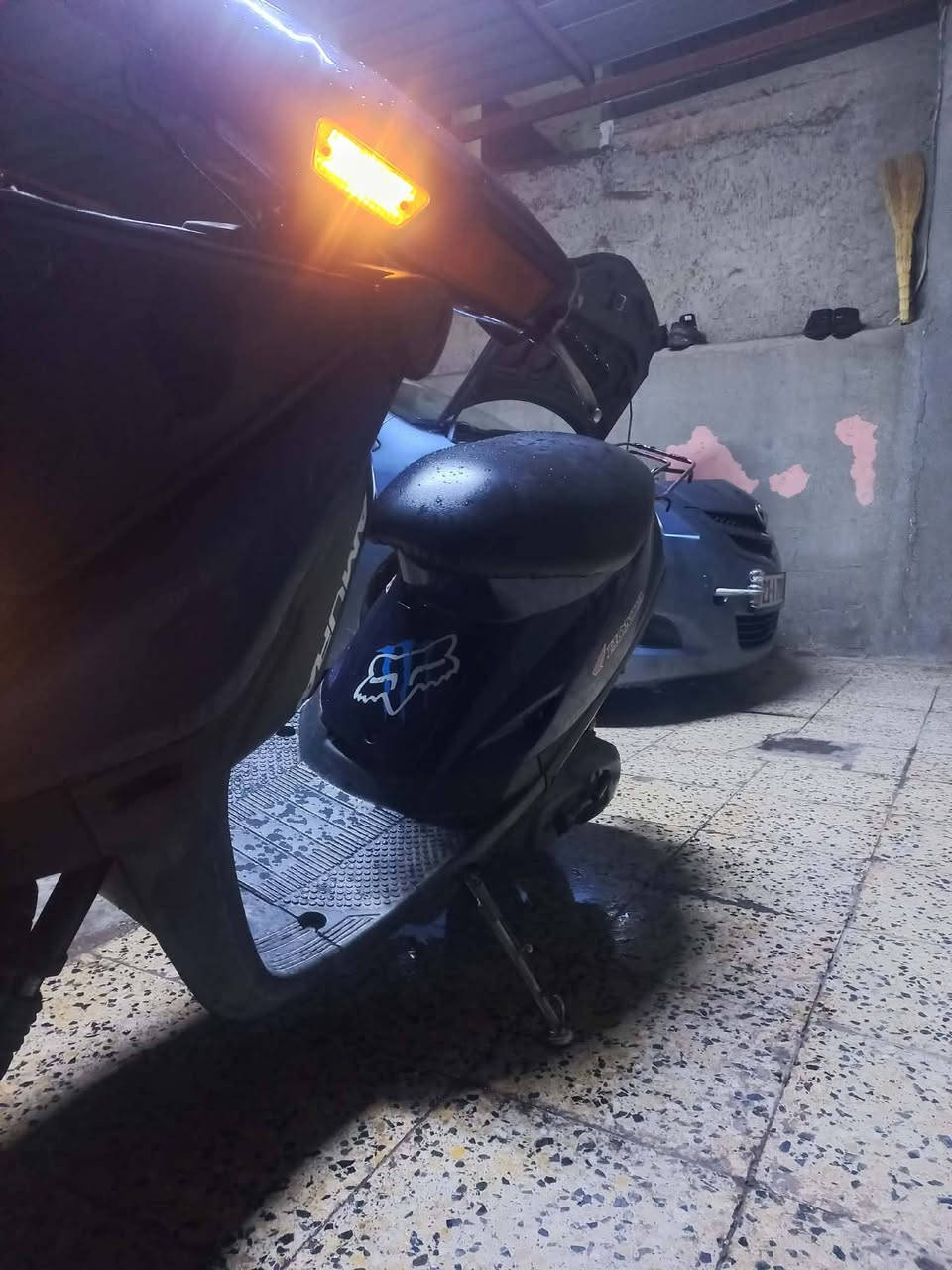 السلام عليكم 
دراجه ياماها 60دراجه اي عيب مابيها كهرباىيات شغال سلف شغال مكينه ممفتوح 
السعر.200 :
***********
