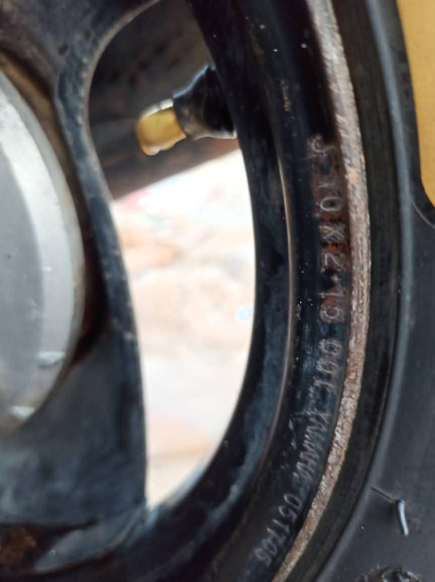 سلام عليكم دراجة ماكس عدلة 49 بلادي نازله 1/6 من الحاويه. كله بلادي العنوان باب طويريج السعر المطلوب بيه ٦٥٠
***********
