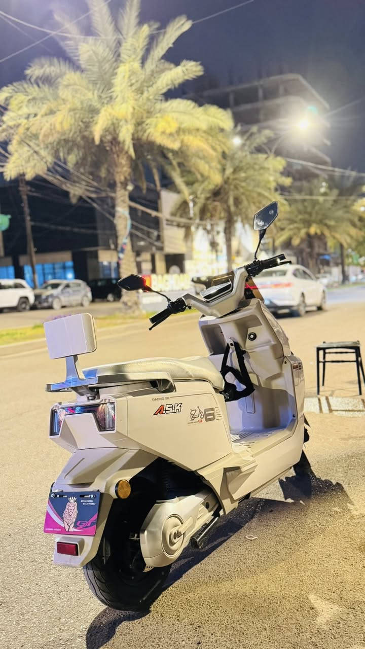 ***********
سلام عليكم دراجة شحن للبيع 6بطاريات  نضيفة بحالة الوكالة صارلها شهرين سبب البيع صار ضرف مكان بغداد البلديات
