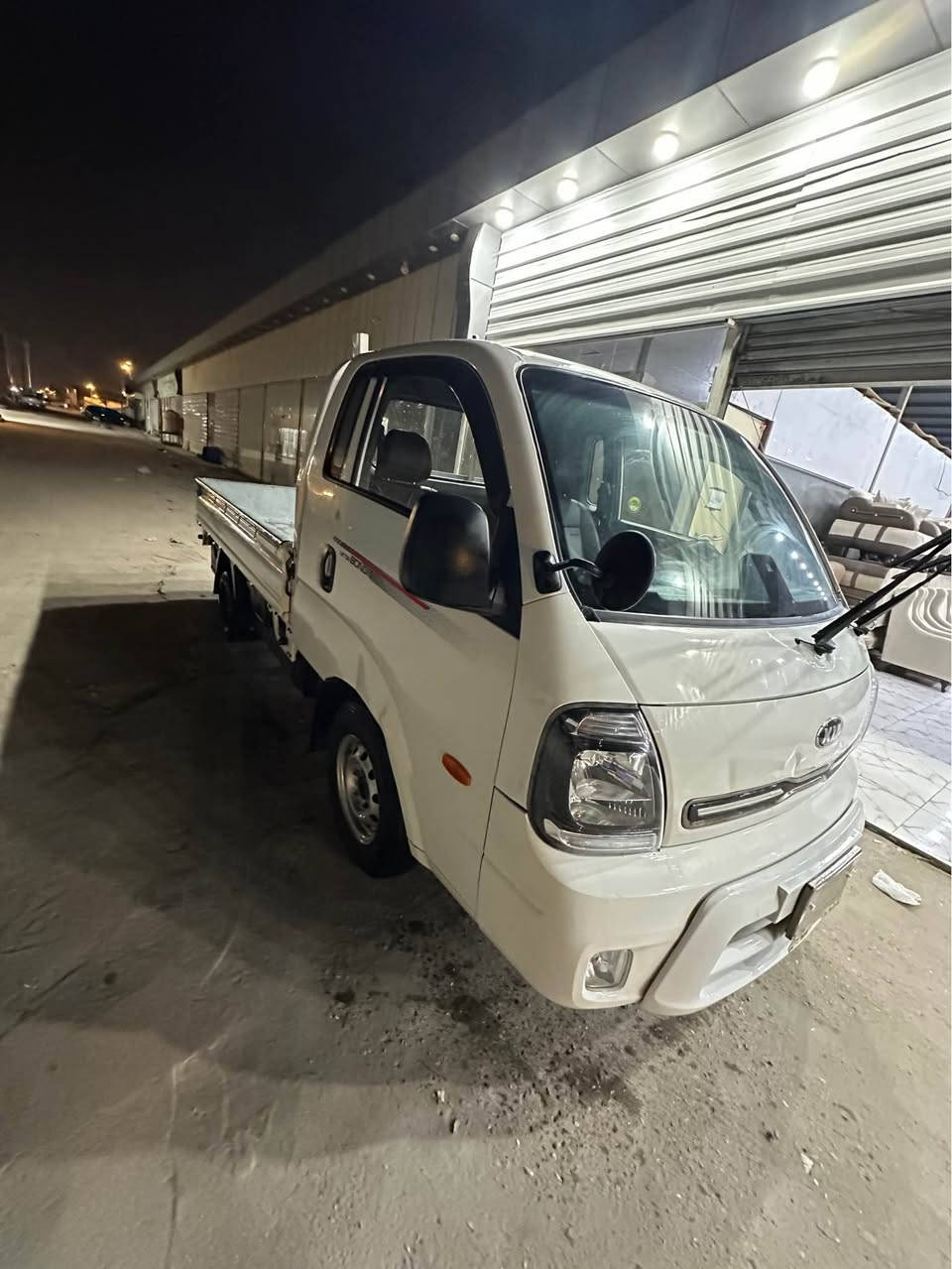 سلام عليكم بنكو للبيع فقط
مديل 2022 سياره كفاله مابيه صبغ ولا ضربه فقطه بيه طعجه بل باب السدر رجع عليه ابوتكتك وخسفه بل بنيد ماواضحه بل صوره سبعه كير مسكر دبلو فاطمينه 
سياره بيه مشكله بل سوبر جاي اعبر دهن سعره 150 وبيه مجال قليل رقم بصره تحويل ثاني يوم ياره تخم تاير جوه سياره حلوه نقص سوبر مكان السياره البصره لستفسار اكثر *********** البصرة, العراق
