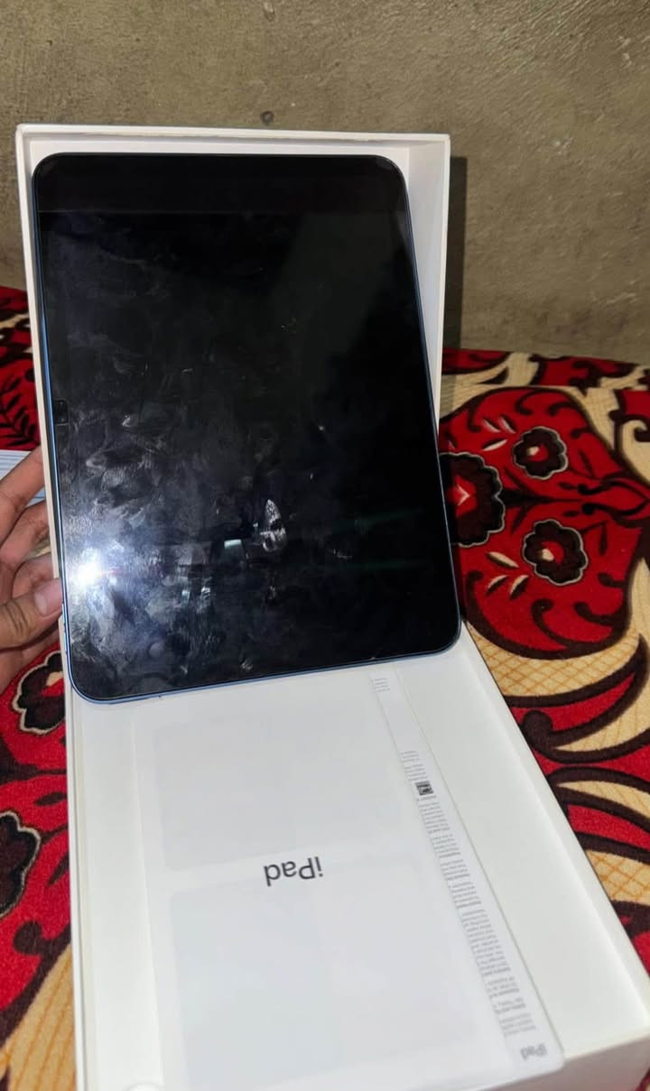 سلام عليكم ايباد 11 a16 ذاكرة 128 بطارية 91 للبيع 
425 وبي مجال بسيط مكاني نجف كوفة
***********
