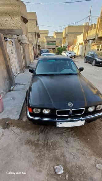 بي ام دبليو 740 للبيع
موديل 1993 
مكينه وكير جدد كفاله
صدر كامل جديد
اكسل شاده جديد 
تبريد شغال 
كهربائيات كلها شغاله 
ضفيره نضيفه بدون جطلات وربط بلاديه
ويل شعاع 
دبل جمجه 
بجم عريض 
سلايد روف 

السياره بسمي سنويتها لل2030
هزها بعدا ماسقطه 
السعر 60 وبي مجال بسيط كلش 
مكاني بغداد البلديات 

للاستفسار
 ***********
***********
