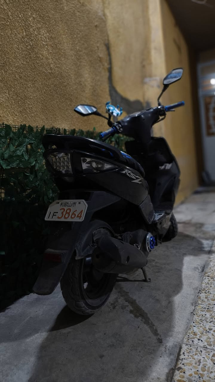 السلام عليكم دراجه ماكس مضلع السرعه 120 الدراجه خير من الله ما نقصها شي لا مفتوحه ولا تبخر ولا تنقص كفرات كله ابلادي كهرباءيات كلها شغاله الكيلو متر كيج بانزين كلا شغال بريك خلفي امامي الدراجا ما نقصها شي الدراجه سعرها 600 وبيها مجال حك الجيه  مكاني بغداد البلديات
للاستفسار    ***********      موجود وتساب و ماسنجر
