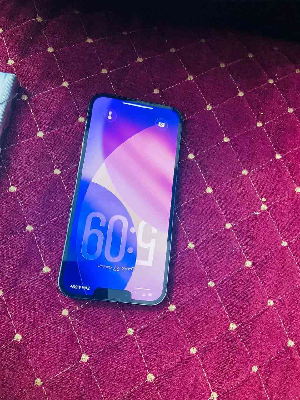 السلام عليكم 13برو ماكس نضافه فول بطاريه 94كارتونهً+شاحنه  مراوس بجهاز اس23الترا وذا 24ونطي فرق عادي مكاني ناصريه مدينة الصدر 
***********
