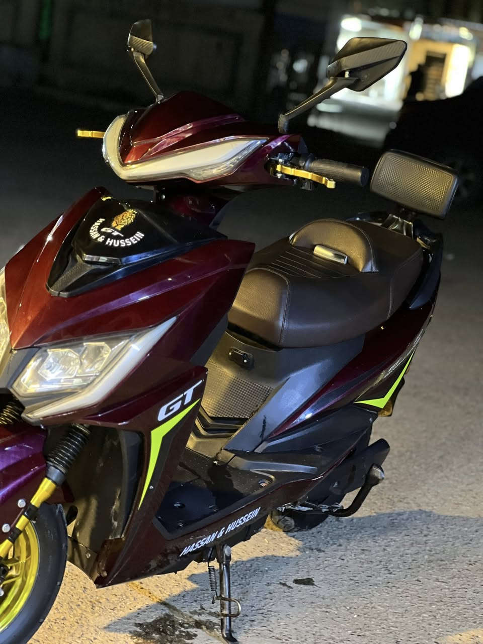 سلام عليكم
للبيع🔥 
دراجه شحن سكنس نوع GT🔥
موديل 2025 ✅
6 بطاريات كبار دبل 🔋
سرعه 85 حقيقي+بل شحنه الوحده 70km 🔥
شاحنه الاصليه GT 🔌🔥
دبل اشاره+اشاره يمنه يسره خلفي امامي❤️‍🔥
عالي ناصي زنون 🔥❤️‍🩹
اناره خلفيه+اناره جانبيه🔥
دبل هورن يعني دكمتين مال هورن يمنه ويسره+هورن بوش 🤣🔊
ستاند صفح+ستاند تعليك 🔱
زوج مري رياضي 🔥
تجوه سايق+تجوه خلفيه ✅
الدراجه من معرض حسن وحسين معروفه دراجاتهم شنو السكنس ال GT🔥✅
بيها طن مواصفات 🔥

الدراجه سويجين+بصمتين🔥
ستيرن ينقفل🔥🔐

سبب البيع اخويه عمره 14 سنه واخذتها حتى يروح بيها للمدرسه ويرجع لاكن ميعرف ايسوق واخاف عليه لان الدراجه سريعه وجبيره

سعر الدراجه 600 
استفسار 
خاص متوفر 
واتساب متوفر 
رقم متوفر 
***********
