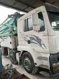 للبيع شوينك شرط الشغل جاهز للعمل مكلف بلنشر رقم صاحب الاليه 0773427524...