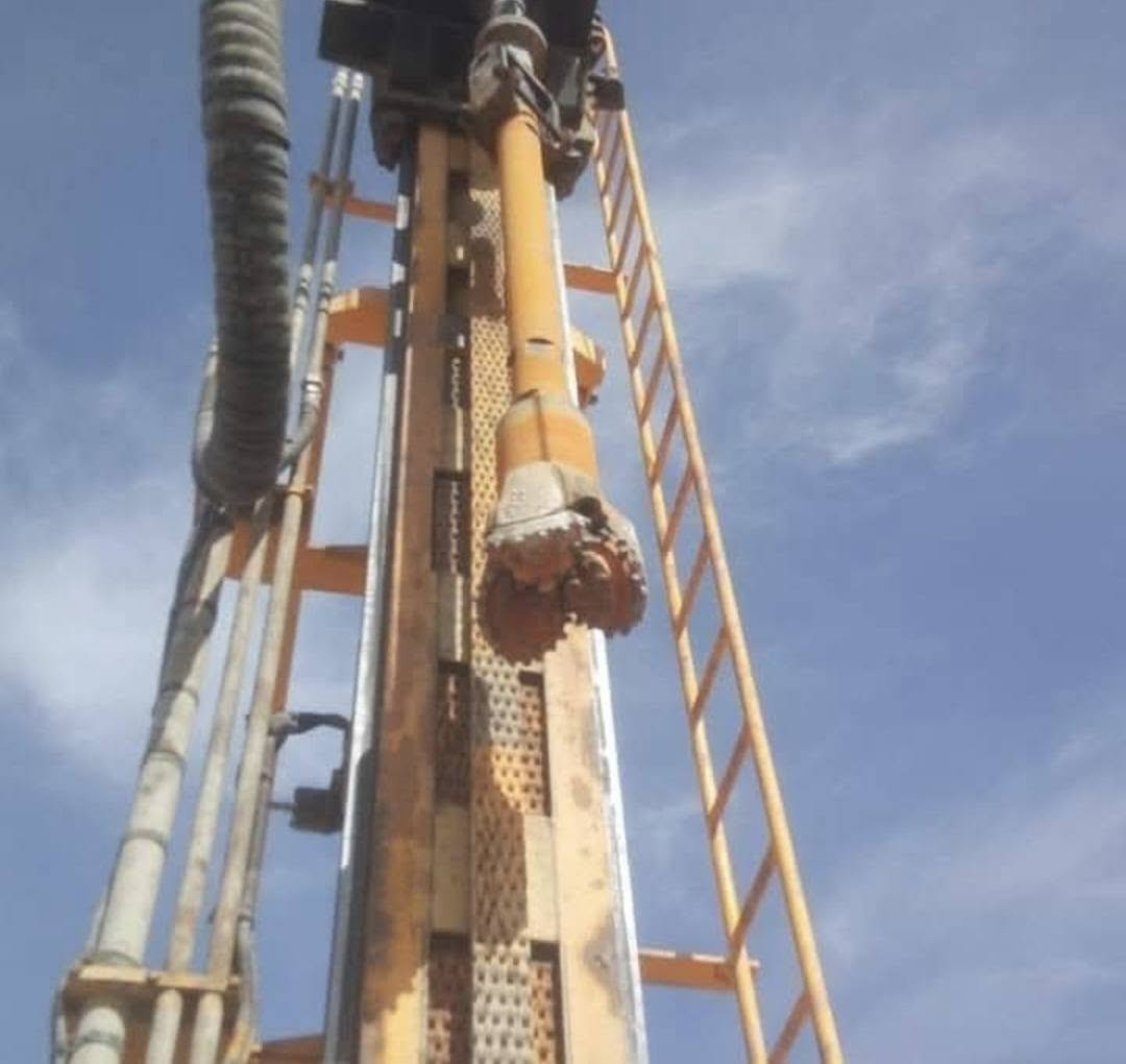 (***********)(***********)(***********)  (شركه النبع لحفر الابار وحفر الركائد والحفر المخفي وضعف) (التربه وتنشيف المياه الجوفيه لاداره ابو ياسر)
