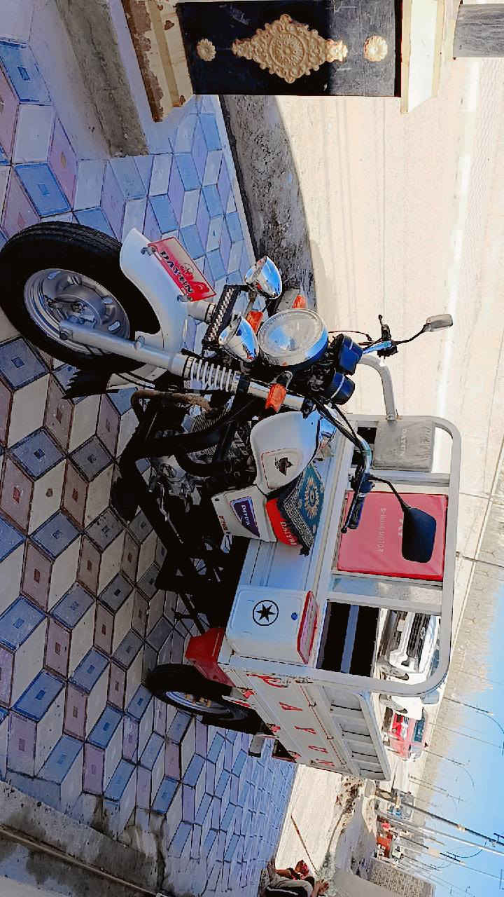 ستوتة للبيع دايون فحل 2021 اوراق اصولي كاملات. 
جاهزه مابيه اي نقص مكينه مكفوله ما مفتوحه بس اكلچات 
البدي مصبوغ صبغ حراري 
العنوان قضاء الرفاعي 
رقم *********** بيه واتساب وخاص مفتوح
