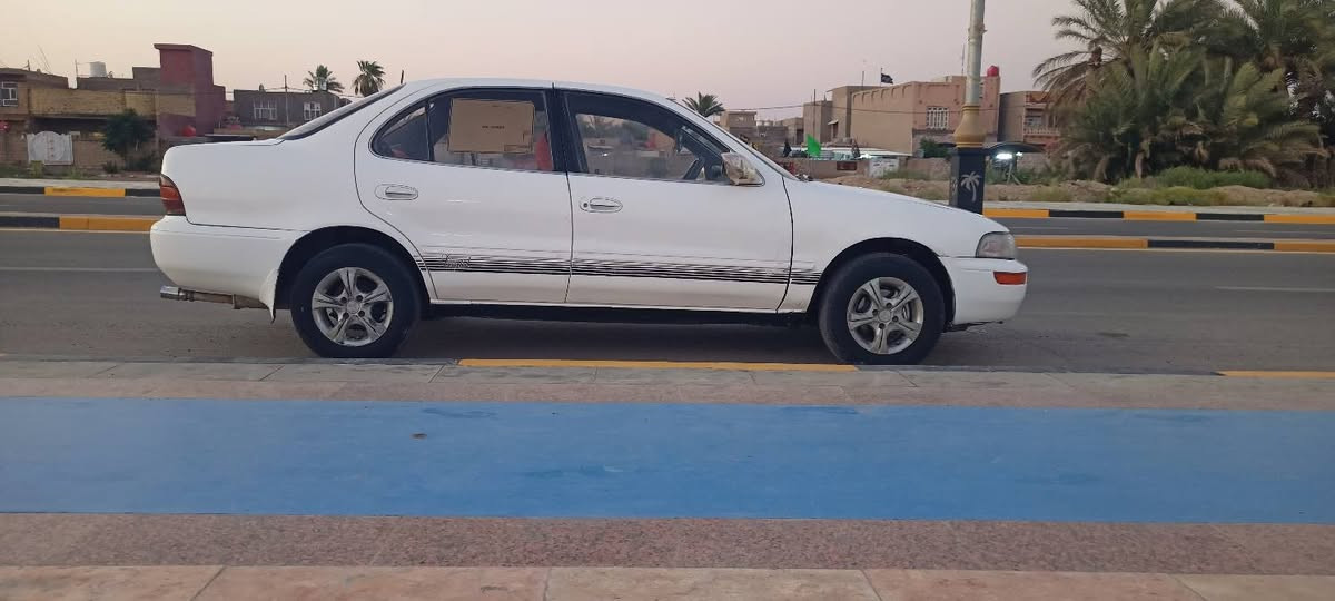 كورلا 1992 مكينه 1800 مكانها واسط تحويل ثاني يوم  سنويه لل2030 تبريد عاطل سعر 47 قابل للتفاوض 
الرقم ***********  السياره مامصبوغه بلاد
