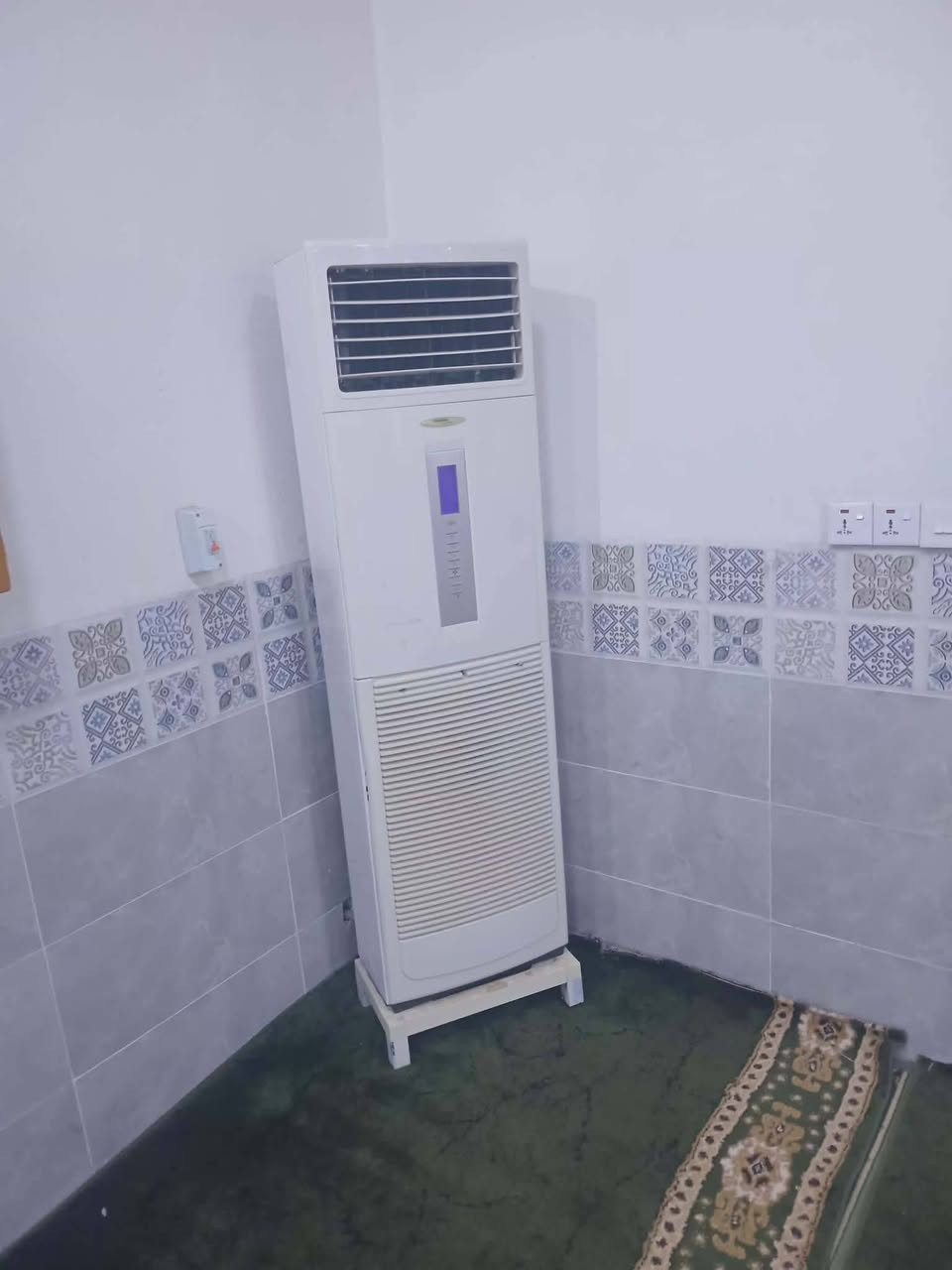 السلام عليكم يوجد لدينا سبالت عدد اثنين نوع جنرال
الاستفسار ***********
