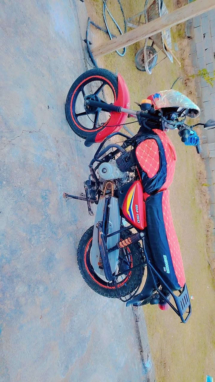 سلام عليكم
دراجة بوكسر موديل 2019 أوراق اصولي
الدراجة مجفته يعني مفتوحه السعر 650 وبي مجال
المكان جديدة الشط

***********الاتصال
