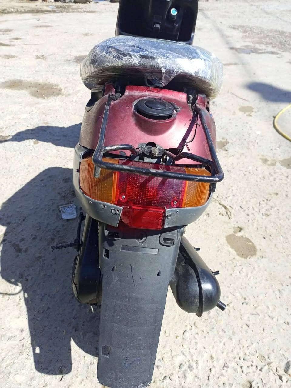 سلام عليكم اخوان درجه بتره شغاله نهظه زينه كله شغاله عوزه باتري فقط سعر 170 بيه مجال شراي ***********
