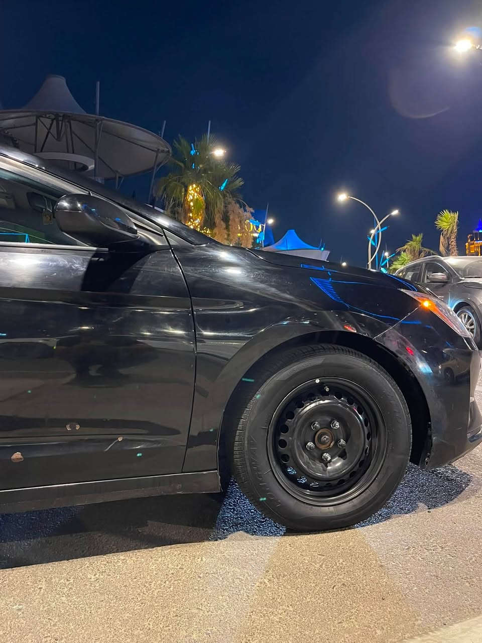 🚗 للبيع | Hyundai Elantra SE 2020 🔥
كير ومحرك شرط شركة 🔶
✨ المواصفات:
 موديل: 2020
▪️ الفئة: SE
▪️ اللون: أسود
▪️ الممشى: 189 ألف كم
▪️ محرك 2.0 CC اقتصادي، قوي، واعتمادي
▪️ گير 10 نمر بتبديلات ناعمة وسلسة
▪️ كاميرا خلفية
▪️ مثبت سرعة
▪️ بلوتوث + USB
▪️ تكييف ممتاز وثبات عالي بالطريق
🛠️ الحادث: بابين من جهة عكس السائق مع وجود بعض الملاحظات 

💎 سيارة مرتبة ومصروف عليها ادامة فقط يم الشركة 
السعر 115$ وبيها مجال 
📞 للاستفسار الأتصال على الأرقام 
***********
***********
العنوان تكريت او أربيل
