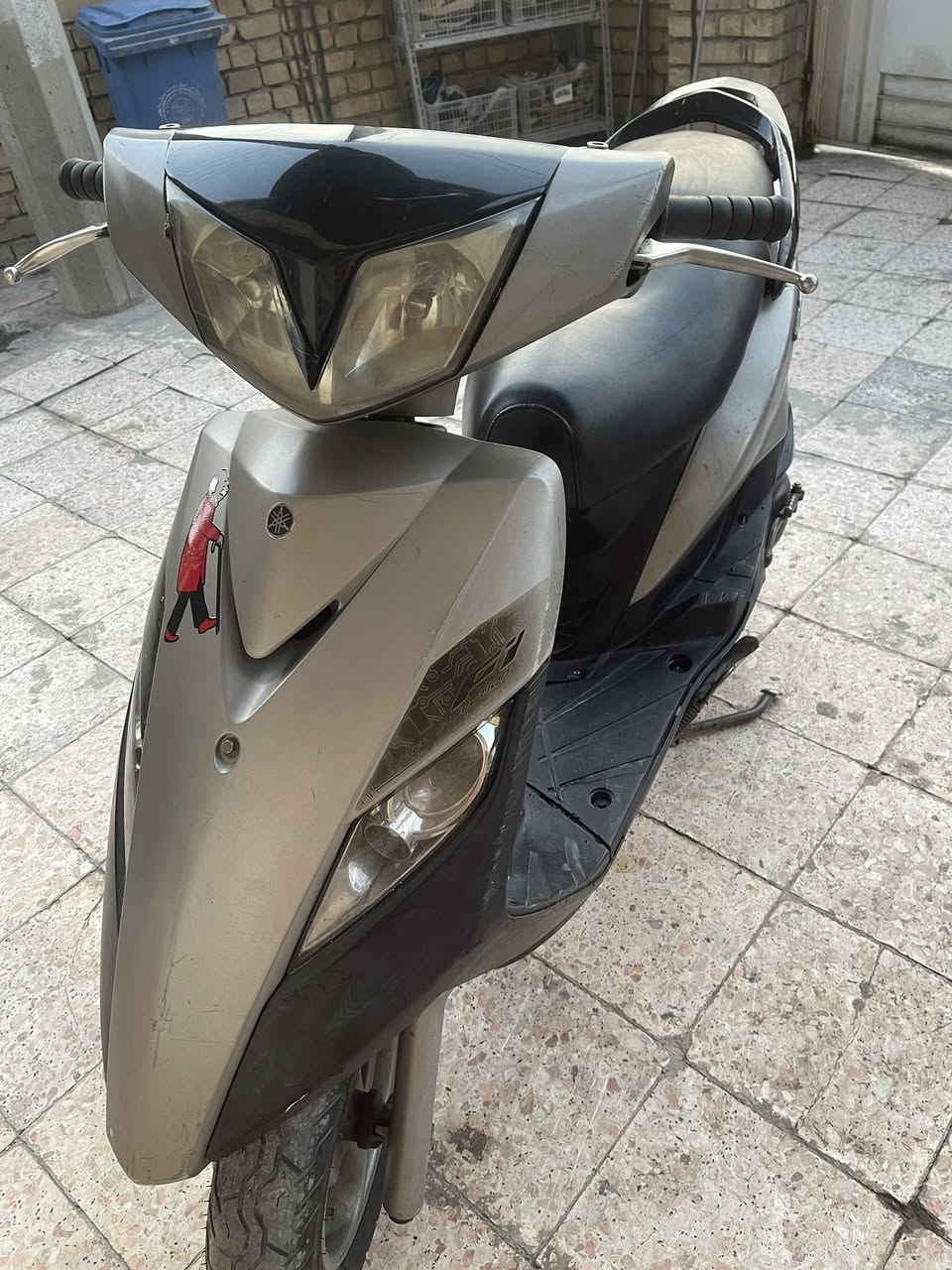 السلام عليكم دراجه مقفوله ثعلب ٧٥٠
***********
