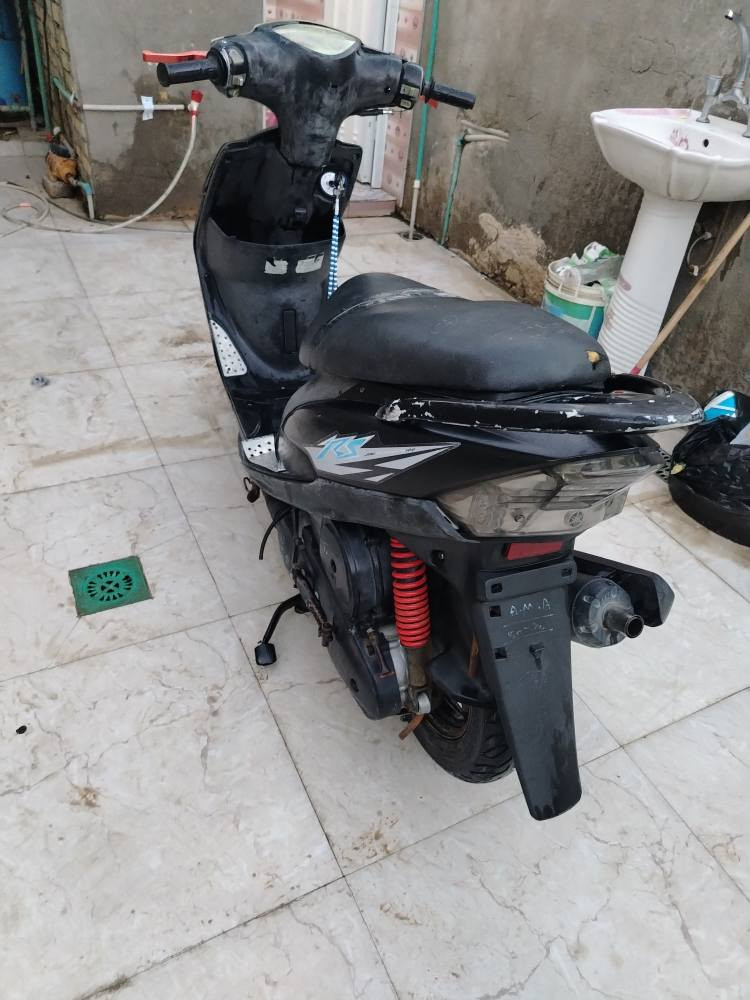 ماكس عدله دراجه كلها بلاد كهربائيات كلها شغاله اوراق السعر ٥٥٠ قفل الشراي يتصل *********** عمارة, ميسان
