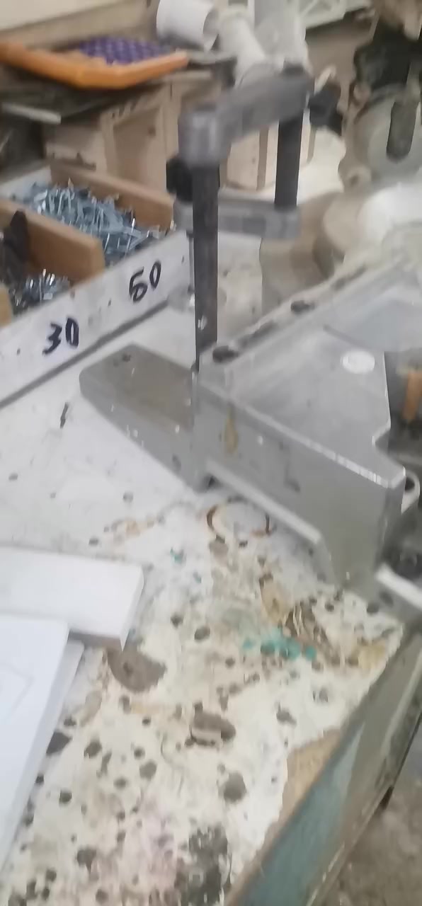 عندي منشار ماكیتا بیه نواقص اصلي یاباني شغال ابیعه علی حاله 150دولار


**إذا كنت صاحب هذا الإعلان وتريد حذفه لأي سبب، رجاءا أرسل رسالة إلى الدعم الفني**