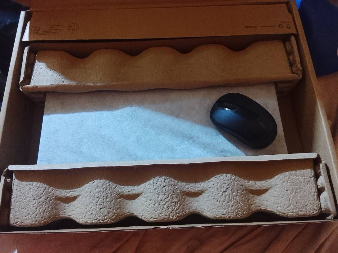 لابتوب دل جديد استخدام شهرين فقط
مواصفات الجهاز 
Cpu core i3 13th 
Ram 8g 
Hard 512g ssd
Led 15,6"
بي وصل شركة محتاج وريد ابيعة التواصل واتساب *********** البصرة, العراق
