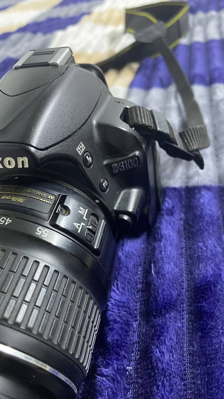 کامێرای 
Nikon 3100
 وێنەی جوانە و بێ عەیبە  
پاک ماوەتەوە  شاحینەو 
میمۆری و جانتای لەگەڵە 
نرخی 250 هەزار 
و کەمێک معامەلە


**إذا كنت صاحب هذا الإعلان وتريد حذفه لأي سبب، رجاءا أرسل رسالة إلى الدعم الفني**