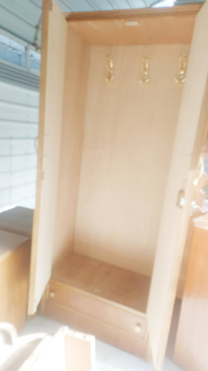 السلام عليكم 
غرفة صاج
جرباية وكومديات مالتها كاملة وميز مراية وزاوية كلش نظيفات 
السعر 250 
العنوان/بغداد التاجي مجمع المصابيح


**إذا كنت صاحب هذا الإعلان وتريد حذفه لأي سبب، رجاءا أرسل رسالة إلى الدعم الفني**