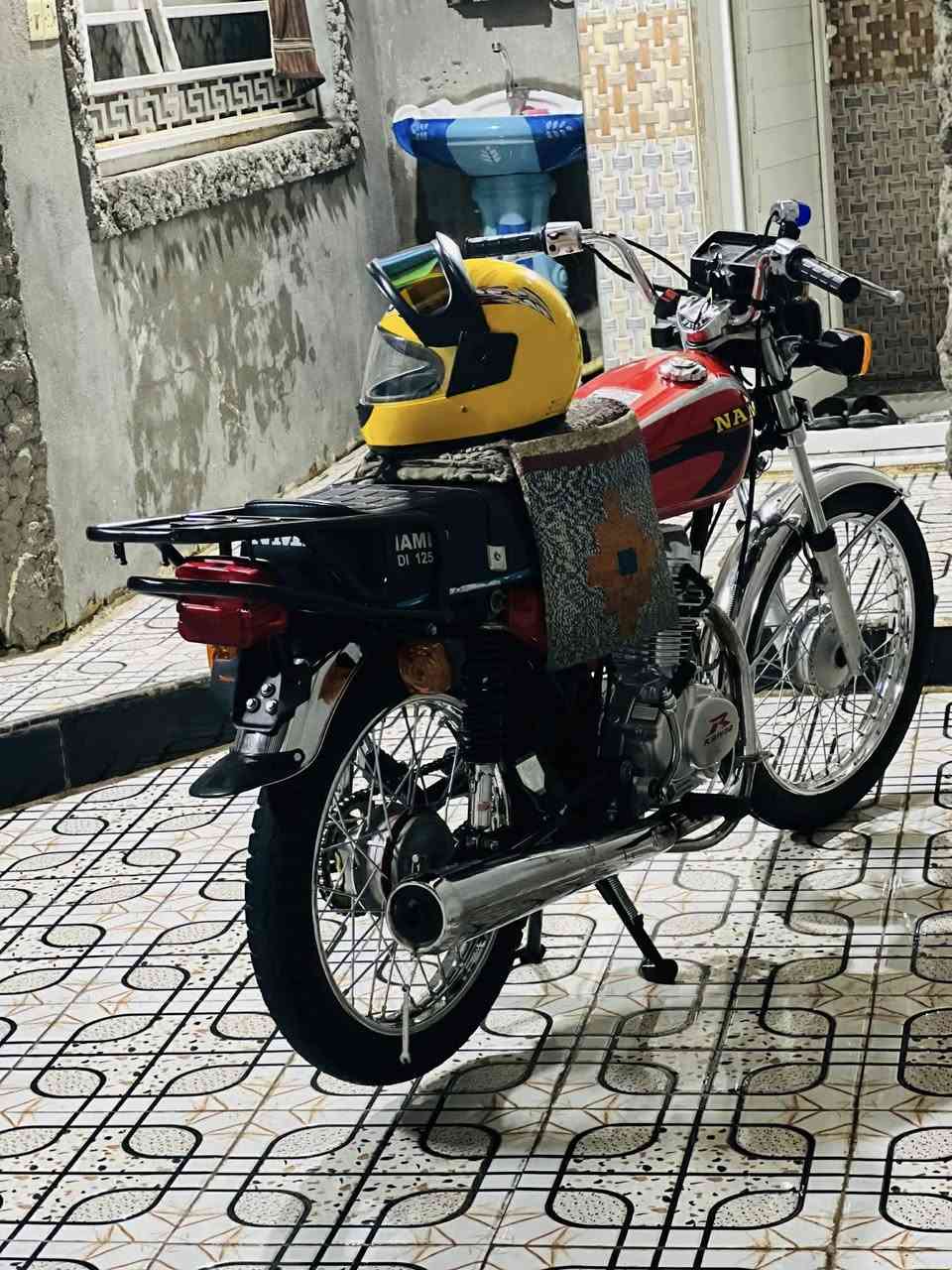 رابيدو مكينه ع سحك اول تبديله دهن مكفوله من التاير للتاير مكان بابل حله ‭0786 698 3278‬

سعر 750 وبيها مجال حك الجيه
