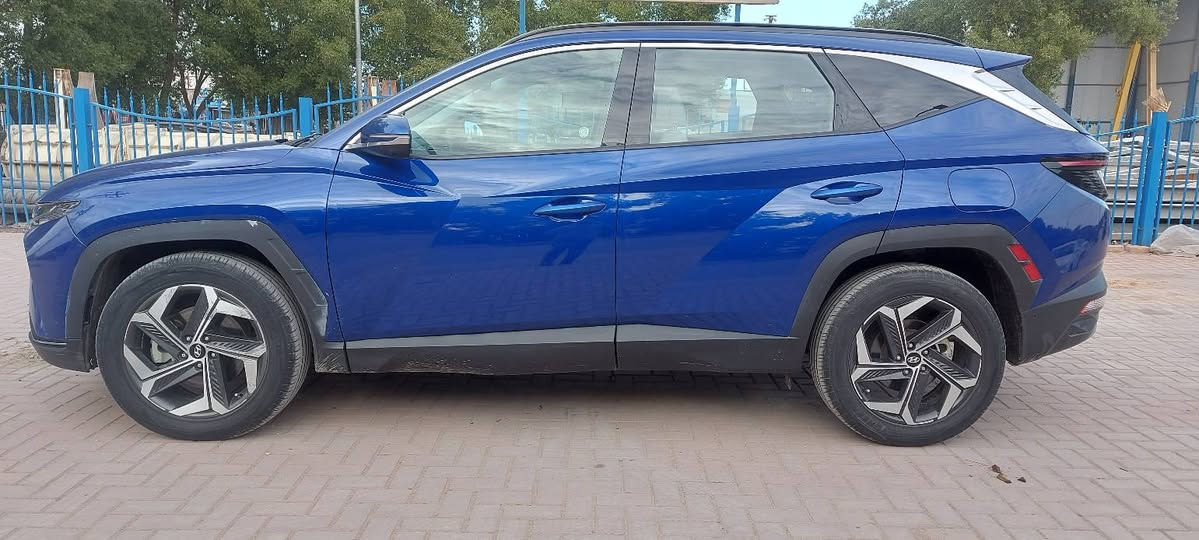 السلام عليكم توسان ٢٣ امريكي فول  ٤ كامرات جنطه كهرباء بنوراما جلد ابيض سايد بريك كهرباء     ماشيه ٤٧ حادث جاملغ وبنيد جاهزه السعر ١٧٧ الاتصال ***********موجوده في كربلاء
