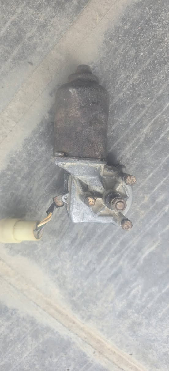 سلام عليكم 
غراض برنس للبيع

عنوان ديوانيه حمزه شرقي 

ستفسار ***********
