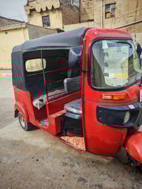 تكتك للبيع ١٨رقم وسنويه السعر ٥٣٠٠ ٠٧٧٦٥٥٣٦٧٨٠ ٠٧٥٠٠٩٣٠٩٦٢