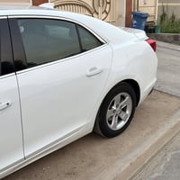 ماليبو 2016 محرك 2500 بيها قطعتين صبغ فقط  سياره جاهزه ونضيفه  كير محر...