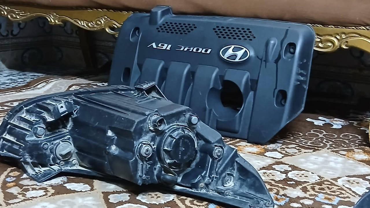 السلام عليكم مازدات توسان ٢٠١٥ مع قبق مكينه الرقم *********** العنوان بغداد البلديات
