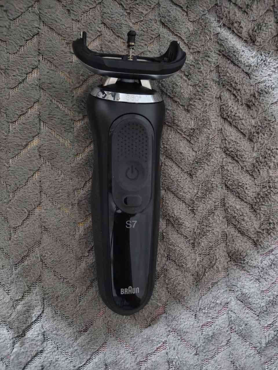 سلام عليكم مكينة حلاقه BRAUN SERIES 7
💯مكينة اصليه وجديدة مامستخدمه بس كرتونه شويه تعبانه 🛑 

♨️سعرها ( 120 ) الف مع 🚛 توصيل الى جميع محافظات 🇮🇶🚛

❌بالمواقع جاي تنباع ب 300 ❌

م/ غراض كاملة كلها وجدد بعدهن بجيسهن 🛑


**إذا كنت صاحب هذا الإعلان وتريد حذفه لأي سبب، رجاءا أرسل رسالة إلى الدعم الفني**