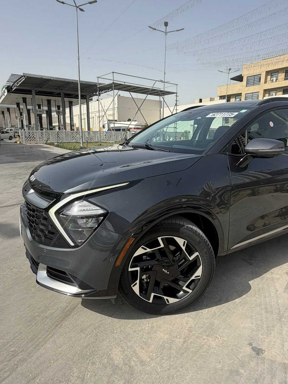 السلام عليكم كيا سبورتج 2024SXبرستيج خمس كامرات أعله موصفات حادث بنيد فقط مبدل نفس الون سياره بدون صبغ مكفوله للبيع او مراوس استفسار***********السر 215وبيها مجال
