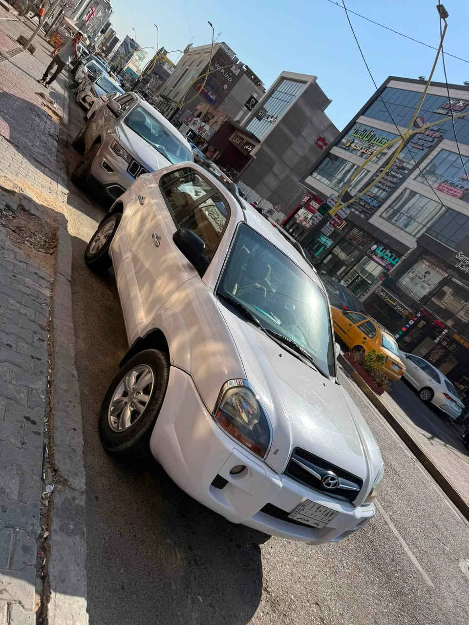 توسان خليجي 2009مكينه 2000 دوش مرغوب كير مكينه تبريد صدر تخم تاير كله جديد  بيهه قطعه وحده وكم شبر صبغ سعره 111 مكاني  بغداد ***********
