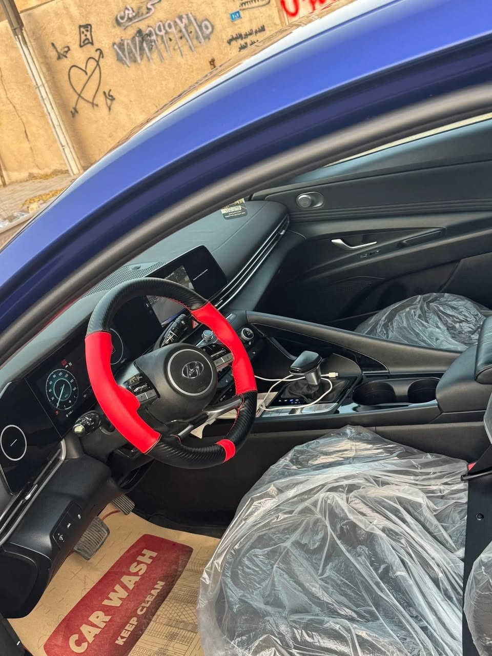 النترا موديل 23 SEL امريكي
حادثها مثل ما موضح بالمنشور 

مكينه 2000 دوش 

ماشيه 65 كيلو 

مواصفاتها SEL

بصمه 

شاشه كبيره متصل دجتل 

رادارات جانبيه وامامي وخلفي

توقف ذاتي 

مانع انزلاق 

تحديد مسار 

لد نهاري 

رقم بغداد  

مكاني بغداد 

السعر 139 
***********
