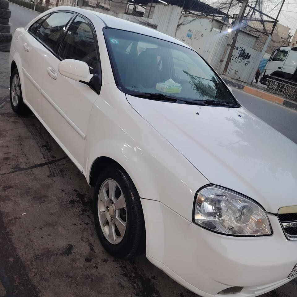 اوبترا ٢٠٠٩ نضيفه جاهزه من كلشي 
بيهه جاملغ امامي 
بغداد الشعب ***********
