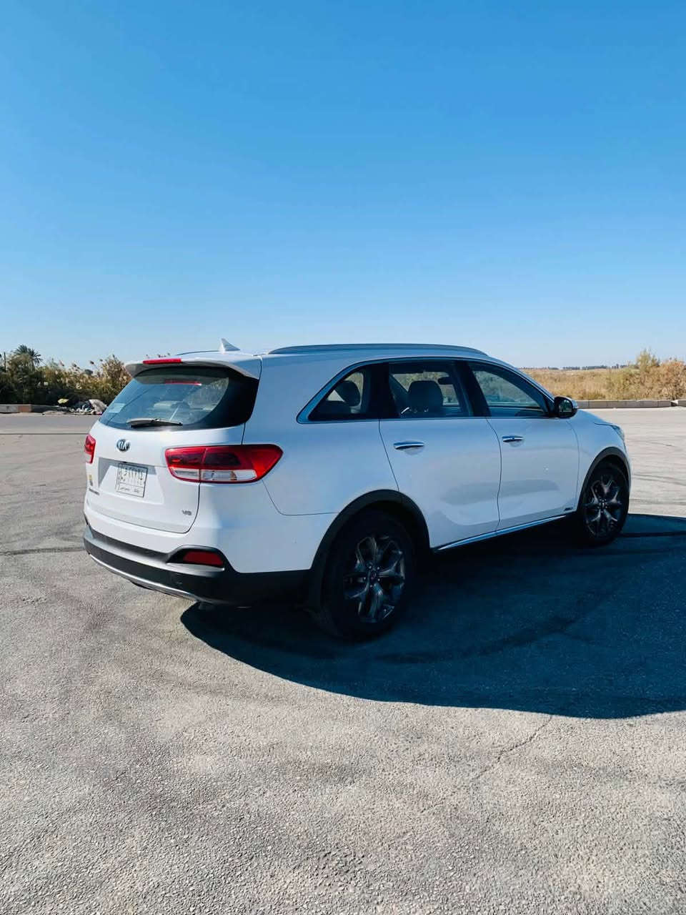 يا الله السلام عليكم سورنتو موديل 16خليجي مكفوله بيه بارد بحافه البنيد موضح بلصور وبجمالغ بهلال رصعه بسيطه والباقي كفاله السياره مثل متشوف بلصور مال فول لخير سبعه راكب تحكمات كشنات جلد داخل لونين رادر أمامي خلفي جانبي سلايد روف سياره مناقصه اي شي فقط حداديه إماميه بس لعلم حداديه بس تخم تاير قبل شهر بسمي رقم بغداد سنويه صاقطه صاله شهرين مكان السياره حله قرب محكمه الاستئناف الجديده السعر 220 وبيه مجال بسيط لايطبولي البياعه شره ويكلي ١٩٠ و٢٠٠ شوف السوك وحكم ***********
