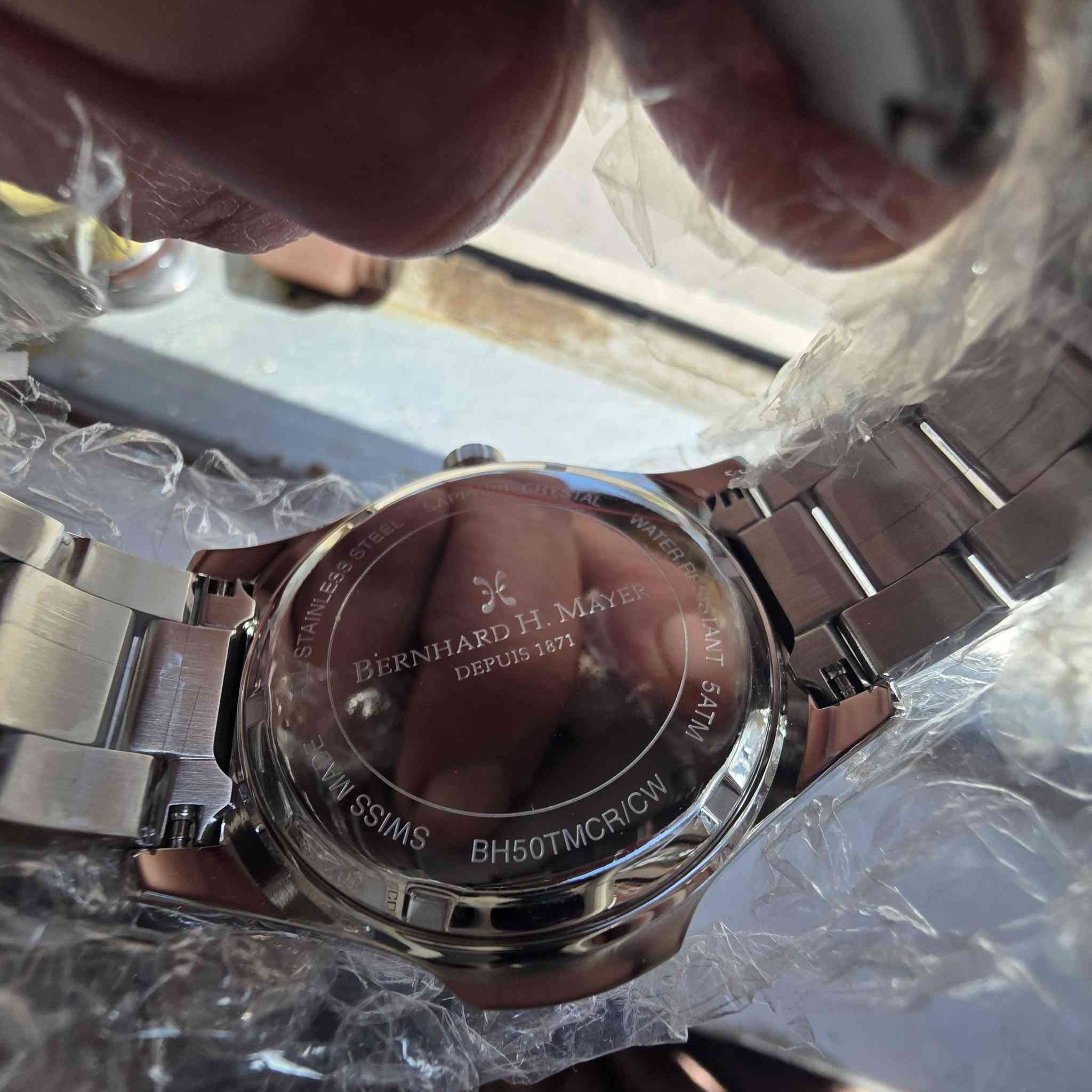 ساعه البيع سوسريه رقم ***********
