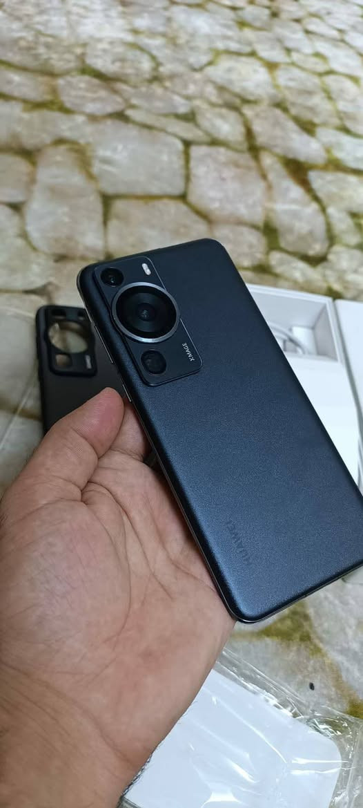 هواوي بيورا 60برو جهاز نظيف 100/100   كامل ملحقات ذاكره 256 نسخه عالميه
مكلفه بل نشر

***********
