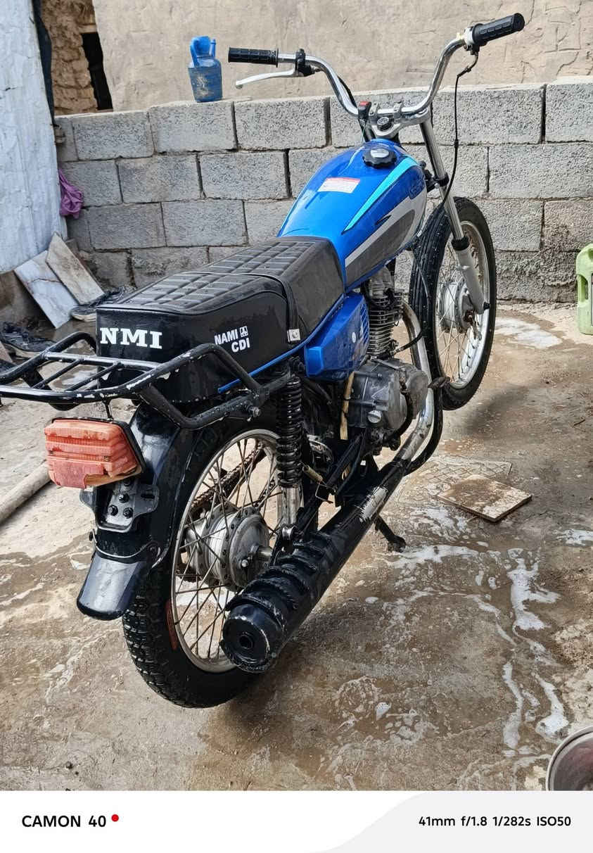 سلام عليكم
دراجه 2015
كلك  البيع 
كراضه كله جديد مال نامه بس المكينه   مو جديده *********** خاص موجود
