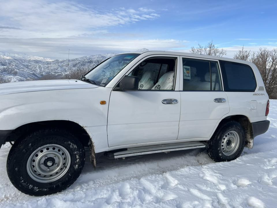 مۆنیکا بۆ فرۆشتن مالی دۆستە تاقانەیە دینارێ مەسرەفی نیە موشتەریت تێل بۆ ئەم ڕەقەمە بکە 
***********
