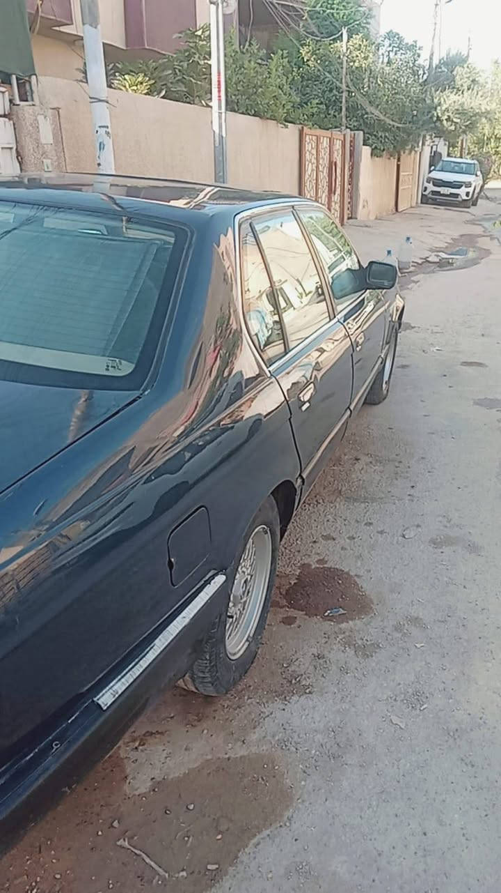 للبيع او مراوس بأقل من سعرها 

سلام عليكم سياره 740 بس شادين مكينة 30,,6سلندر وسيارة فول/1/1 الاخير دبل جام دبل جكمجه كشنات كهرباء دبل ايرباك بردات 3 بلاد رقم بغداد دولي  موديل 93 سعر 53وبيها مجال للطيبين العنوان بغداد حي الجهاد وسياره عليها طلب 15ورقه الراعي شرعي ينزل من سعر سيارة *********** بغداد, العراق
