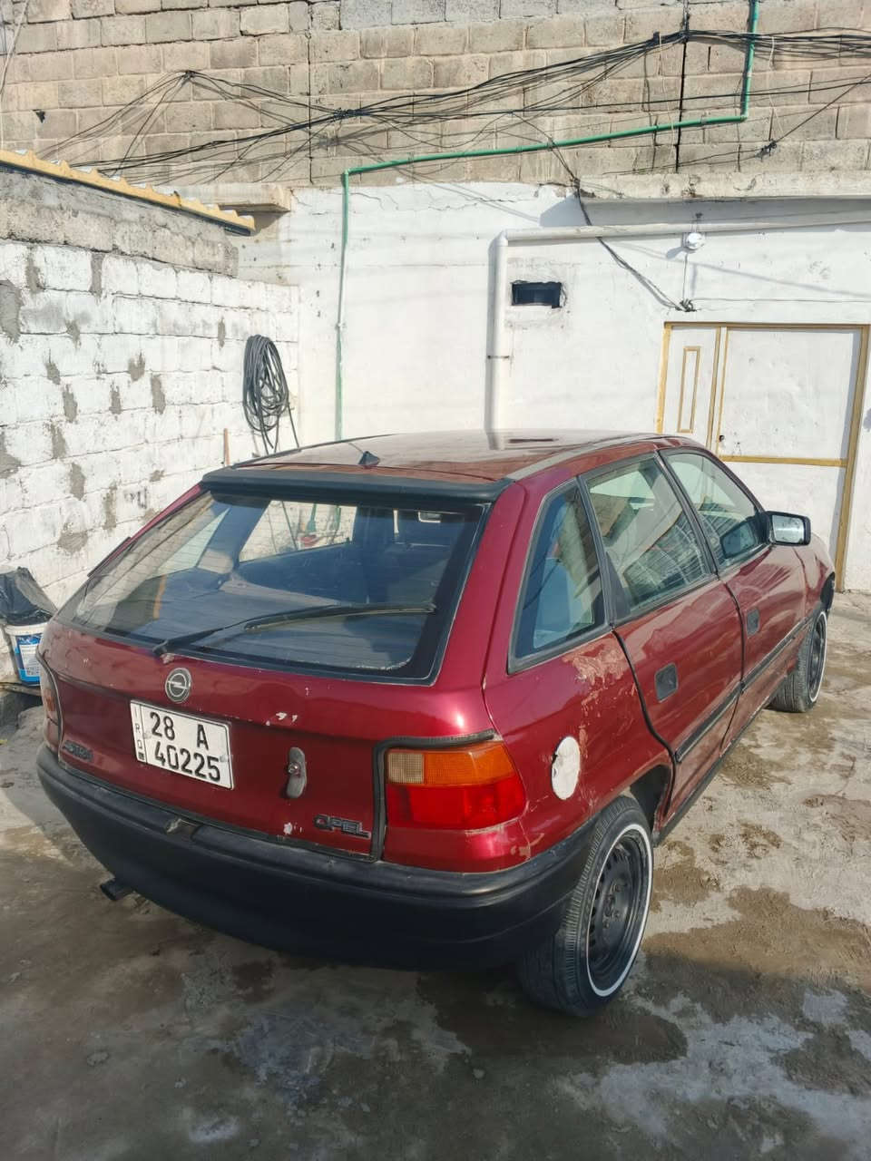 استرا موديل 1992 سنويه لي 2029
سياره باسمي شرط التحويل 
محرك 16 نوزل شرط كير شرط 
صبغ جماليه كهربائيات كلها شغاله 
السعر 33 وبيها مجال 
مكاني موصل
*********** اتصل وتدلل
