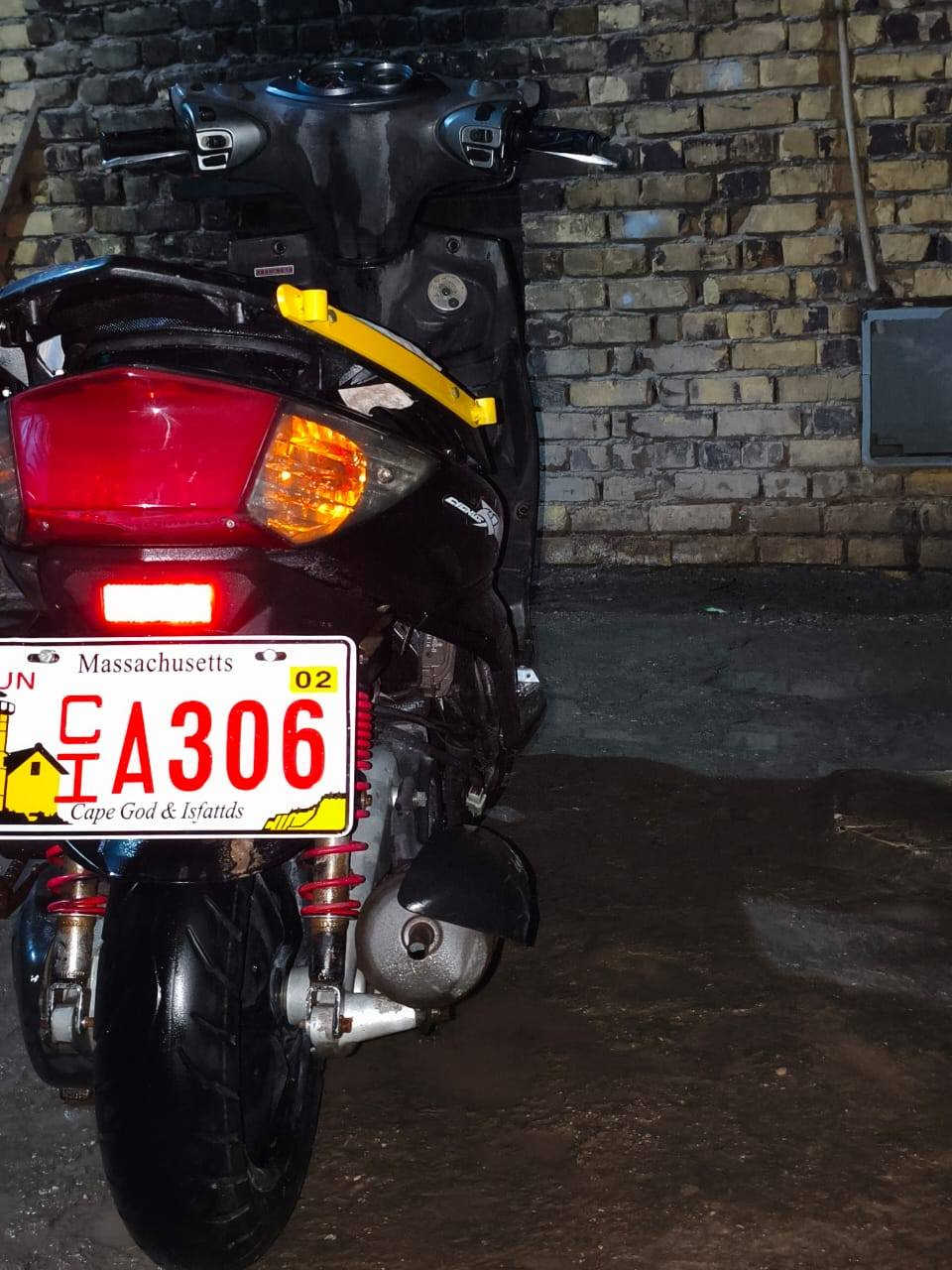 السلام عليكم
سكنس فحل كابريتر ما ناقصه شي مكينة خرسة شلعة قوية ومعدل 110دهن اديرله بس اصلي الدراجة مال جناي ما صارله هواي من طالعة2025/10/8 ماشية 14الف حقيقي الدراجة ملحة بعدهة كهربائيات كله شغالة باتري جديد قبل يومين شديتله الاصلي الدراجة خير من الله السعر 900وبيه مجال للشراي عنوان حلة مركز 
رقمي***********
خاص متواجد بالليل وبالخدمة🤍
