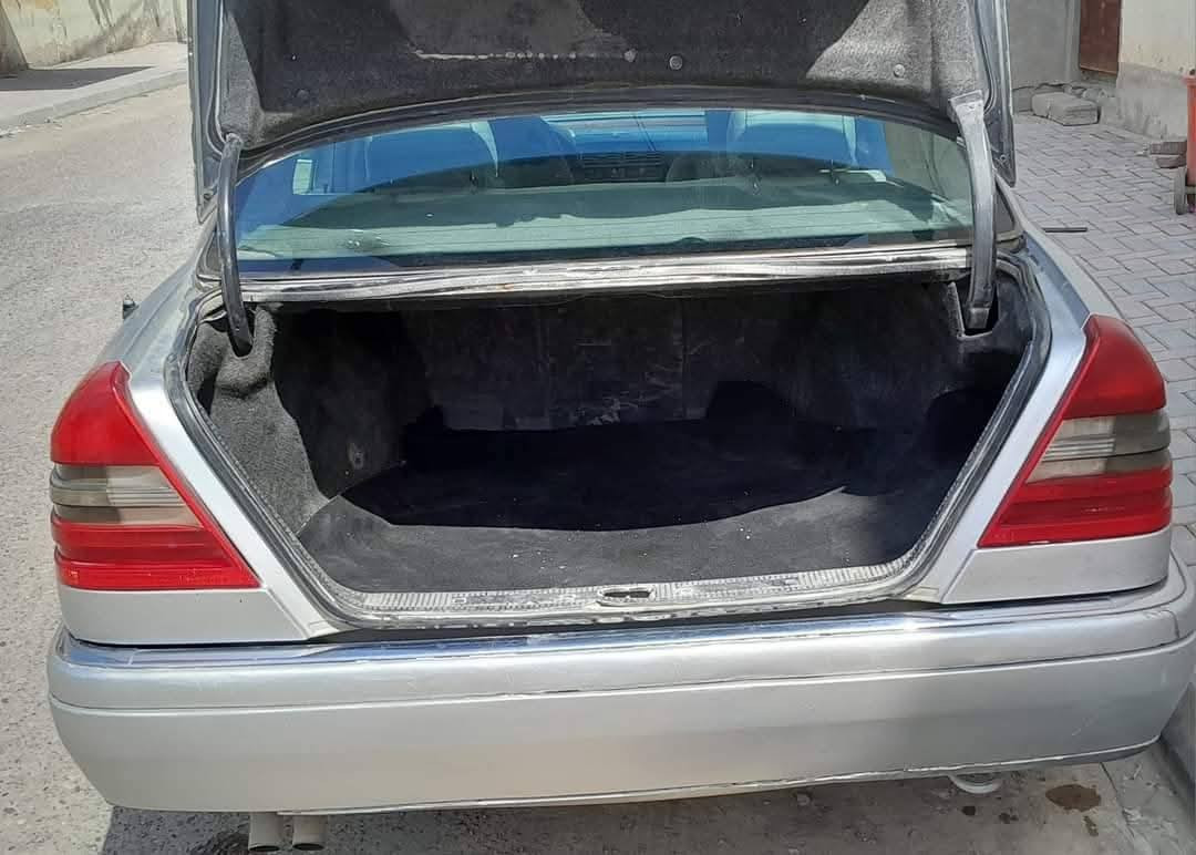 مارسيدس C280 سته سلندرموديل ٩٥ صلاح الدين مشروع وطني سعرها ٥٥ ورقة وبيها مجال.
هاتف صاحبها.***********.
