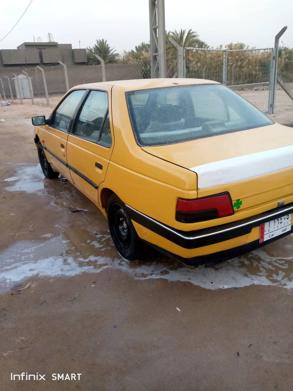 سلام عليكم
سياره بيجو للبيع موديل2012
رقم نجف مشروع وطني
بيهه جاملغين الخلفيات صبغ بدون دواخل 
سنويه ساقطه صارله 5شهري
كير ومحرك ستوني شادهن بلايلون 
حداديه 100/70وتبريد تخم تايرات 
عنواني نجف *********** سعر ب 28وبيه مجال
