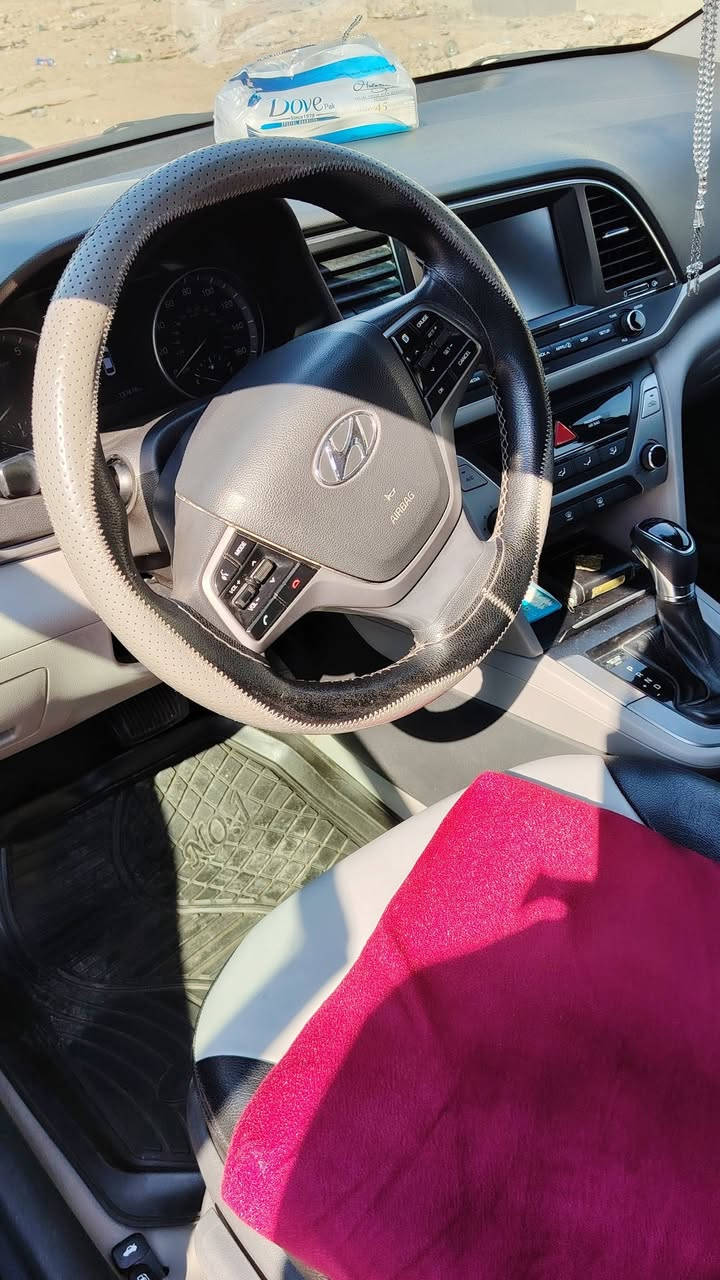 النترا ٢٠١٨ وارد أمريكي حادثه جاملغ الأمامي فقط تبديل بدون دواخل والبنيد بيه بارد قليل محرك ٢٠٠٠ دوش كير at بأسمي كاميرا رادار جانبي السعر ١٢٧ وبيه مجال مكان السياره بغداد مدينة الصدر ام الكبر والغزلان رقم الهاتف ***********
