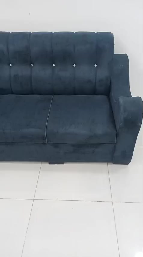 السلام عليكم 
تخم قنفات نضيف  
(5)قطع (10)مقاعد 
للاستفسار الاتصال على 
***********
***********
