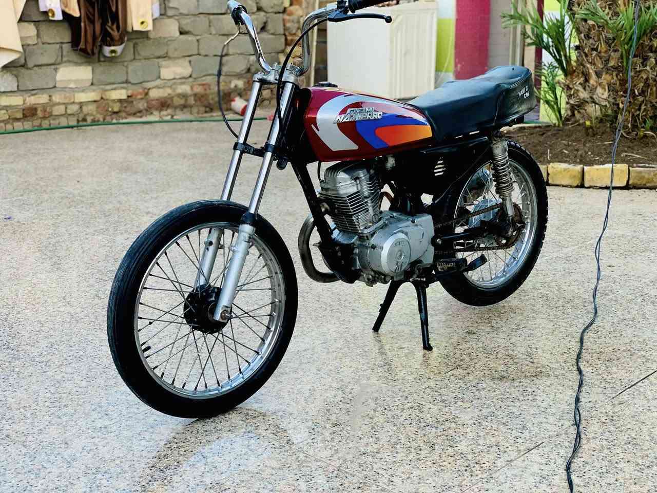 نامه 22 اوراق دراجه جاهزه  ونضيفه ومكفوله ما بيها نقص سعر 375 وبيها مجال ***********
